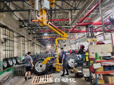 上海轮胎精密装配助力机械手